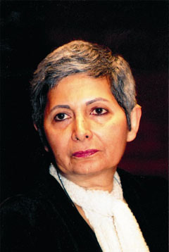 Mehrangiz Kar